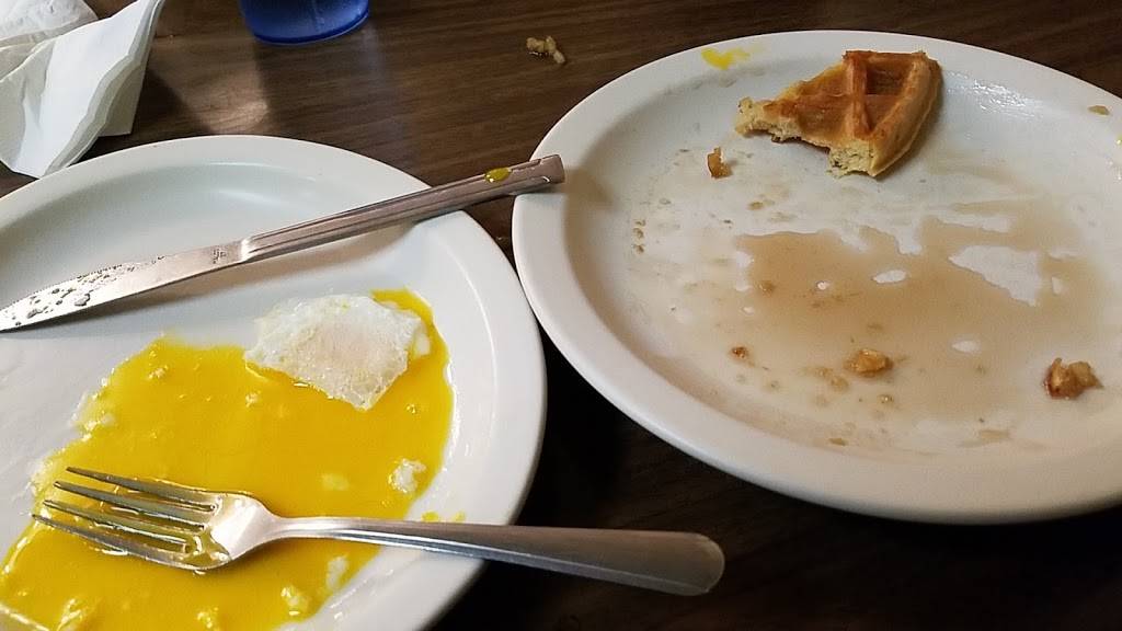 Jennys Amsden House Restaurant | restaurant | 116 E Main St, Bellevue, OH 44811, USA | 4194835650 OR +1 419-483-5650