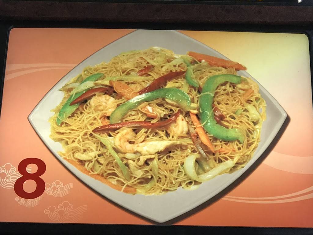 Yums Express | restaurant | 1330, 4746 Cherry Hill Rd, College Park, MD 20740, USA | 3013130828 OR +1 301-313-0828