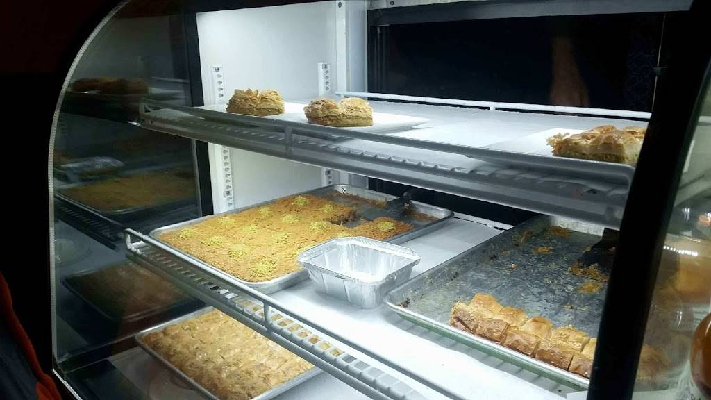 EFES Mediterranean Grill | restaurant | 4643, 235 Nassau St, Princeton, NJ 08540, USA | 6096831220 OR +1 609-683-1220