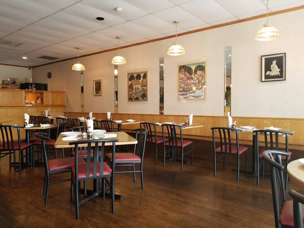 Thai Little Home | restaurant | 638 E Golf Rd, Arlington Heights, IL 60005, USA | 8478066221 OR +1 847-806-6221