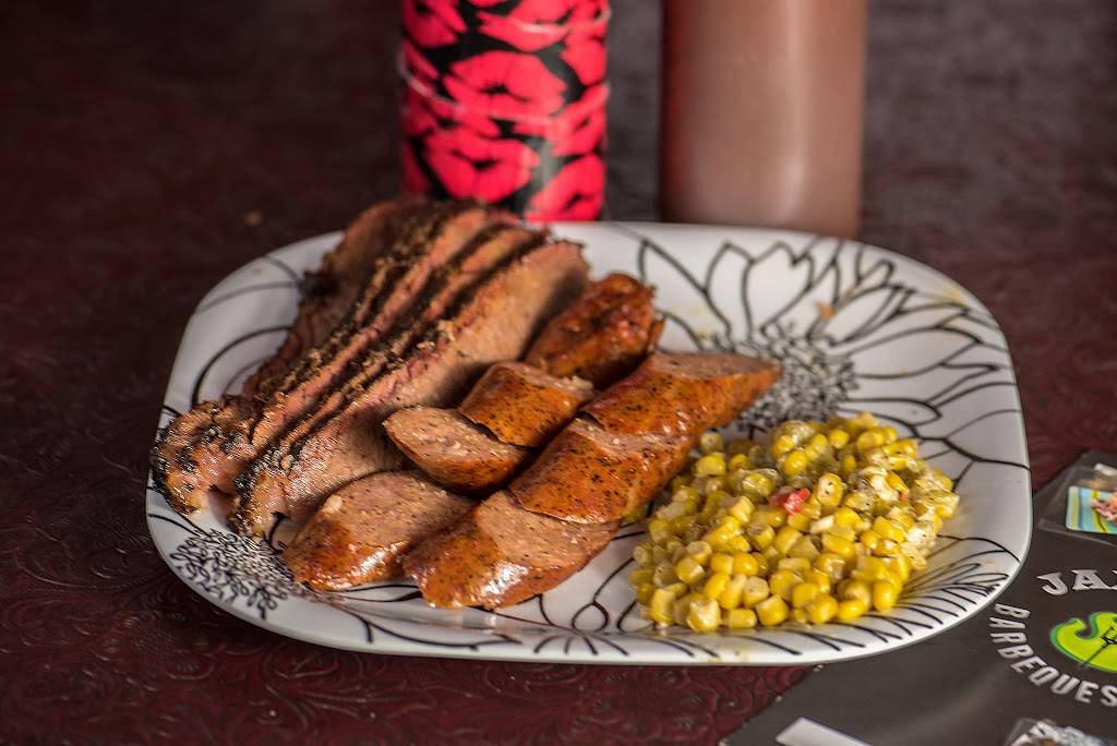 Jambos BBQ Shack | restaurant | 1724 W Division St, Arlington, TX 76012, USA | 8172757881 OR +1 817-275-7881