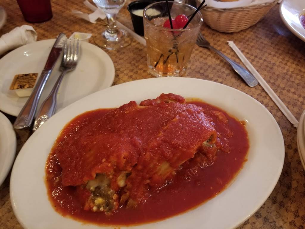 Salute Italian Restaurant | restaurant | 314 Main St, Racine, WI 53403, USA | 2626339117 OR +1 262-633-9117