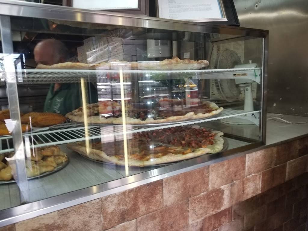 Right Pizza | restaurant | 1554 Teaneck Rd, Teaneck, NJ 07666, USA | 2018334005 OR +1 201-833-4005