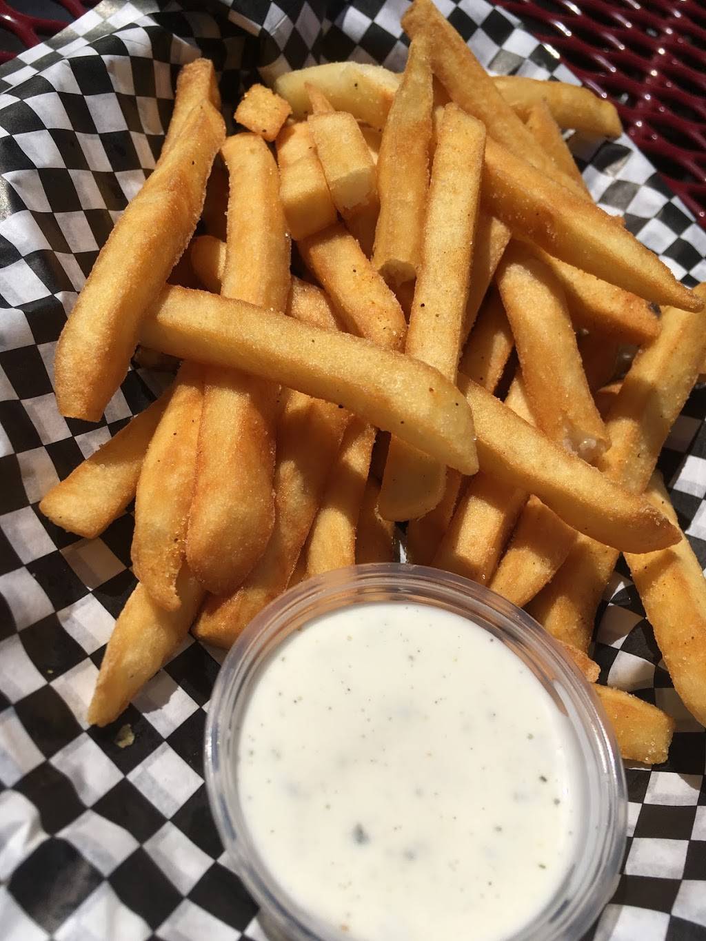 The Filling Station | restaurant | 333 SE Douglas St, Lees Summit, MO 64063, USA | 8163470794 OR +1 816-347-0794