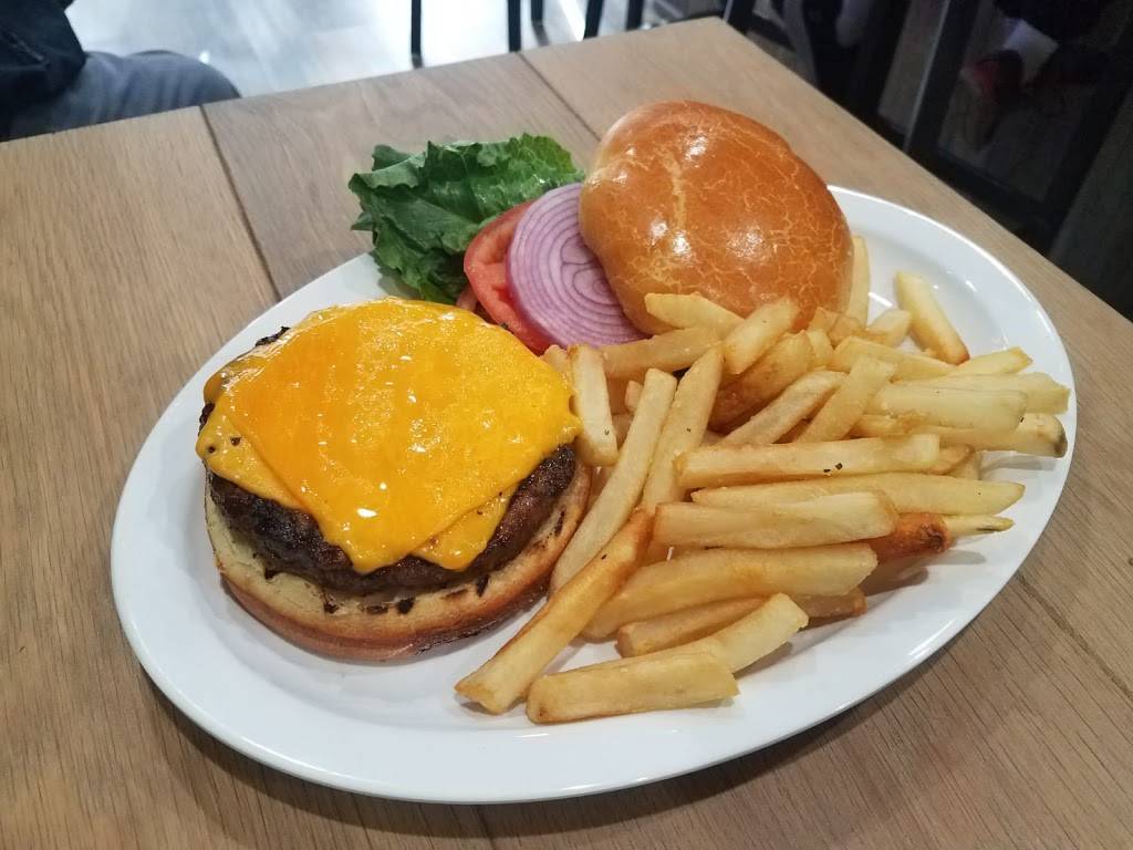 Sauganash Grill | restaurant | 6005 N Sauganash Ave, Chicago, IL 60646, USA | 7736287266 OR +1 773-628-7266