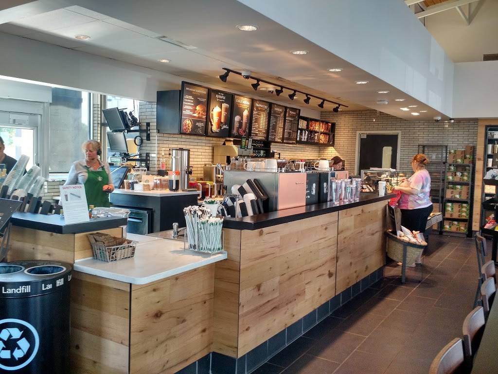 Starbucks | cafe | 646 Winfield Dunn Pkwy, Sevierville, TN 37876, USA | 8654292650 OR +1 865-429-2650