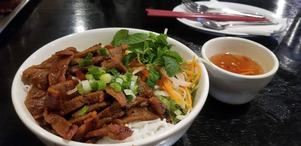 Pho Bac Hoa Viet - Stockton Blvd | restaurant | 6645 Stockton Blvd # 300, Sacramento, CA 95823, USA | 9163991688 OR +1 916-399-1688