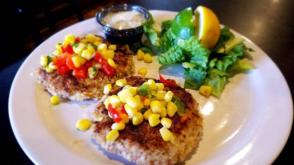 Mudtown Eat & Drink | restaurant | 3144 Green Valley Rd, Birmingham, AL 35243, USA | 2059673300 OR +1 205-967-3300