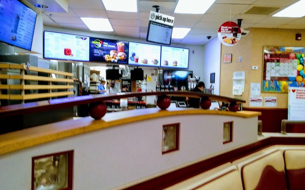 McDonalds | cafe | 58 W Church St, Adams, NY 13605, USA | 3152324166 OR +1 315-232-4166