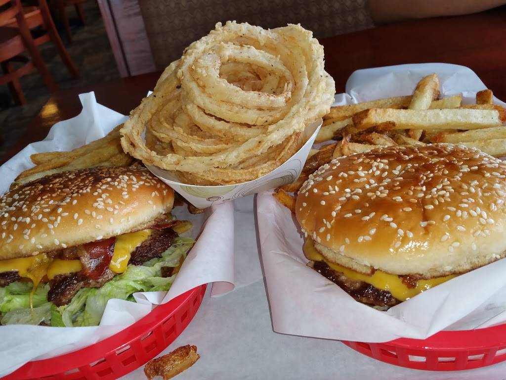 Babes Old Fashioned Food | restaurant | 10038 Potranco Rd, San Antonio, TX 78251, USA | 2106846666 OR +1 210-684-6666