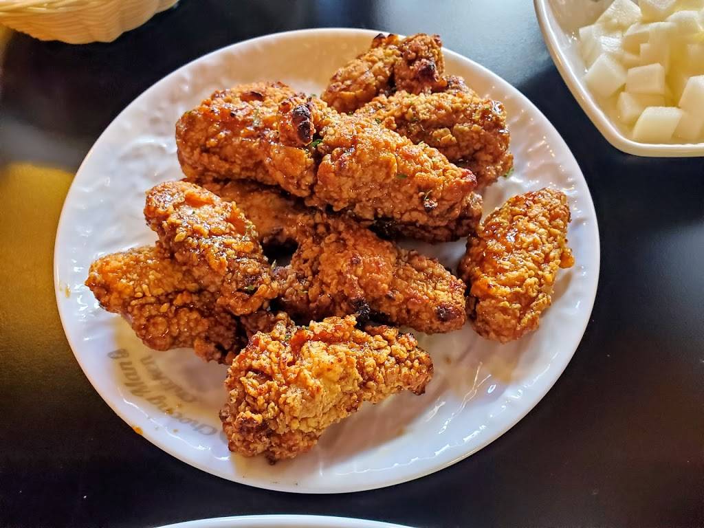 Choong Mahn Chicken - 충만치킨 휴스턴점 | restaurant | 1927 Gessner Rd, Houston, TX 77080, USA | 3465614852 OR +1 346-561-4852