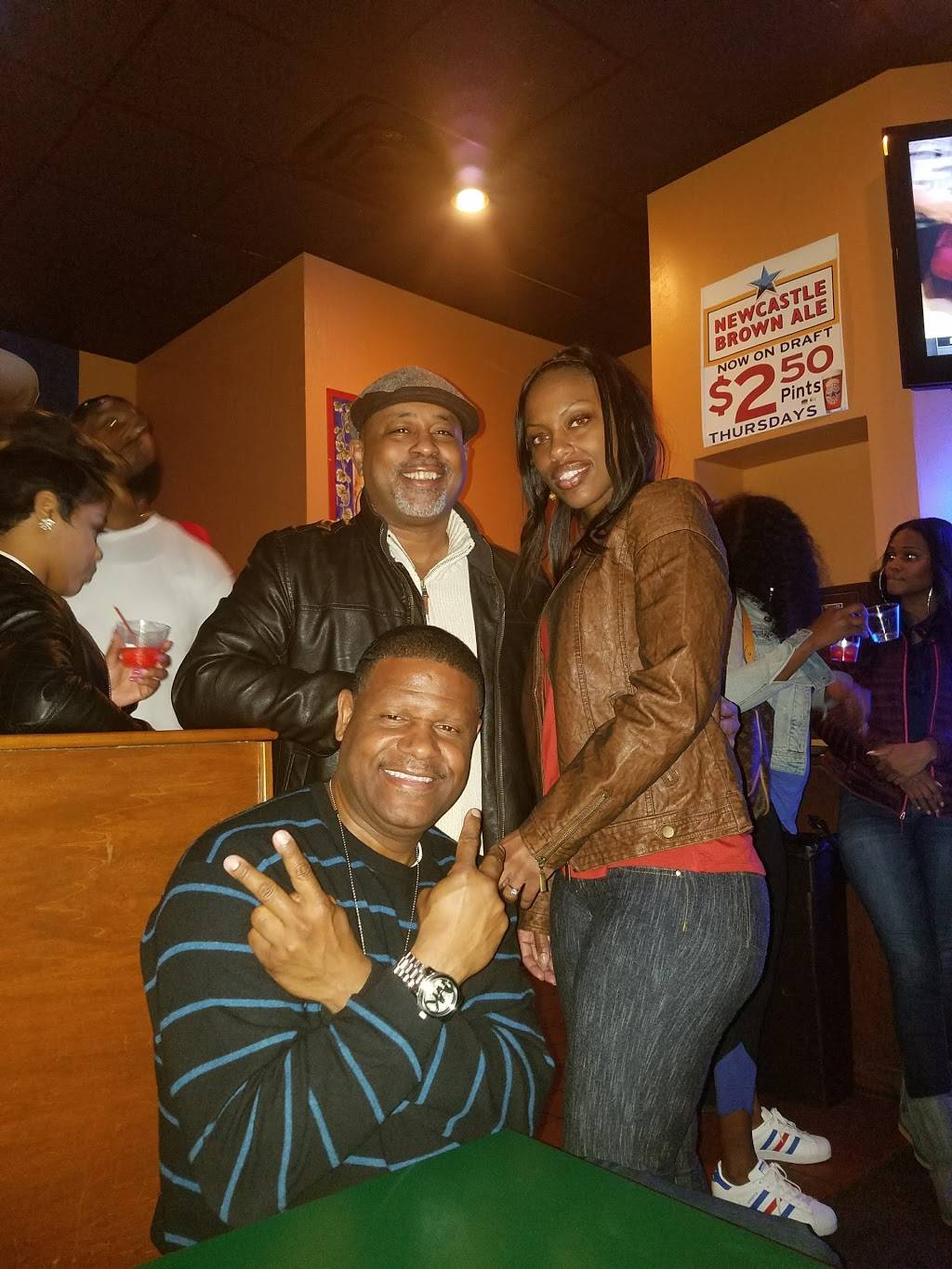 Peace of Mind Pub & Eatery | restaurant | 5500 Emerson Way, Indianapolis, IN 46226, USA | 3174058475 OR +1 317-405-8475