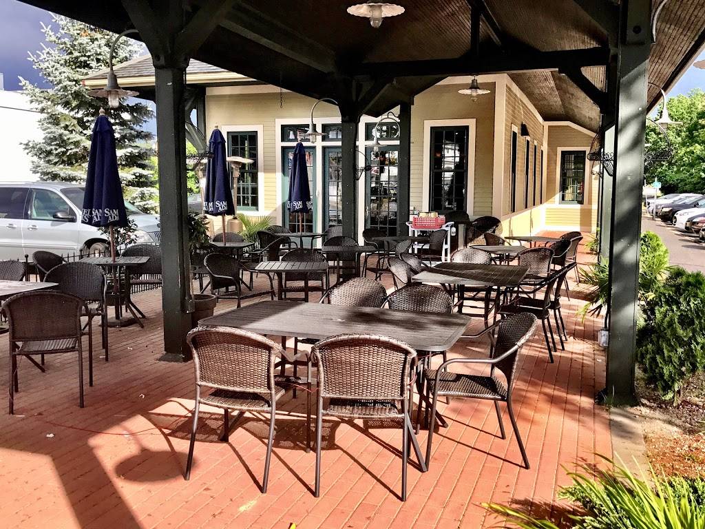 Sabatinos North Italian Restaurant | restaurant | 1 E Broadway, Derry, NH 03038, USA | 6034327999 OR +1 603-432-7999