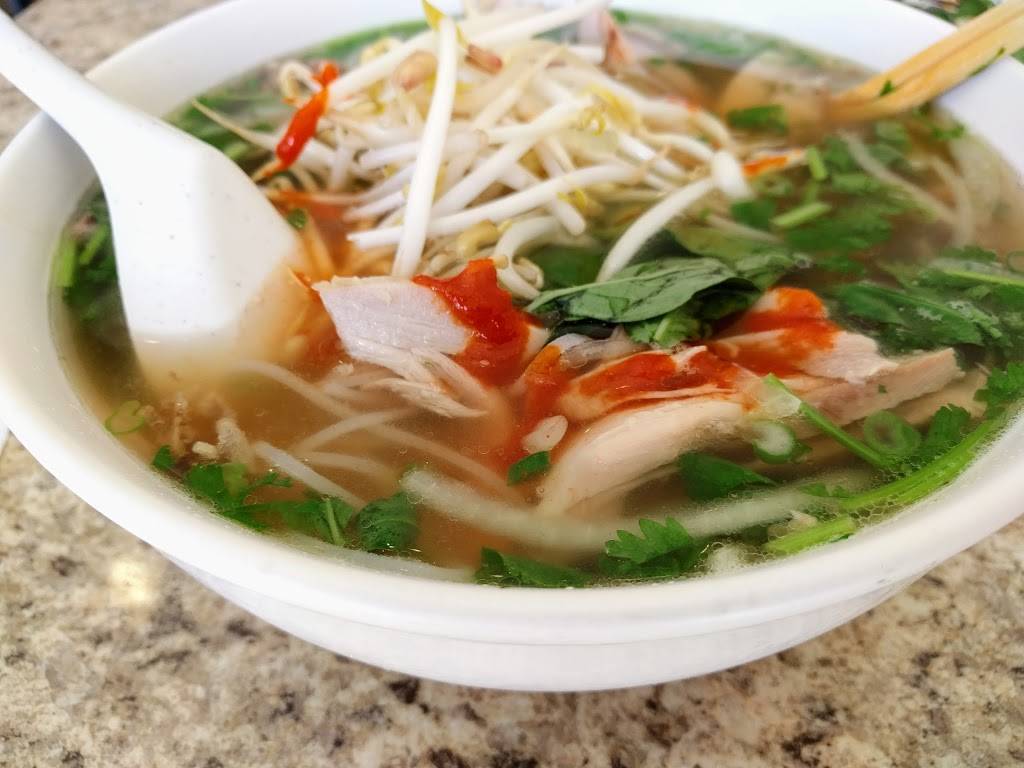 Pho Dan | restaurant | 2711 La Frontera Blvd, Round Rock, TX 78681, USA | 5125273699 OR +1 512-527-3699