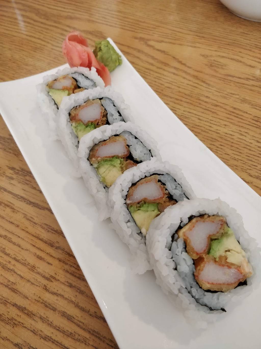 Tokyo Sushi | restaurant | 2560 N Squirrel Rd, Auburn Hills, MI 48326, USA | 2483737201 OR +1 248-373-7201