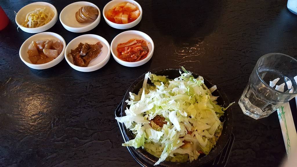 B Won Korean Restaurant | restaurant | 2006 S Neil St, Champaign, IL 61820, USA | 2173522966 OR +1 217-352-2966