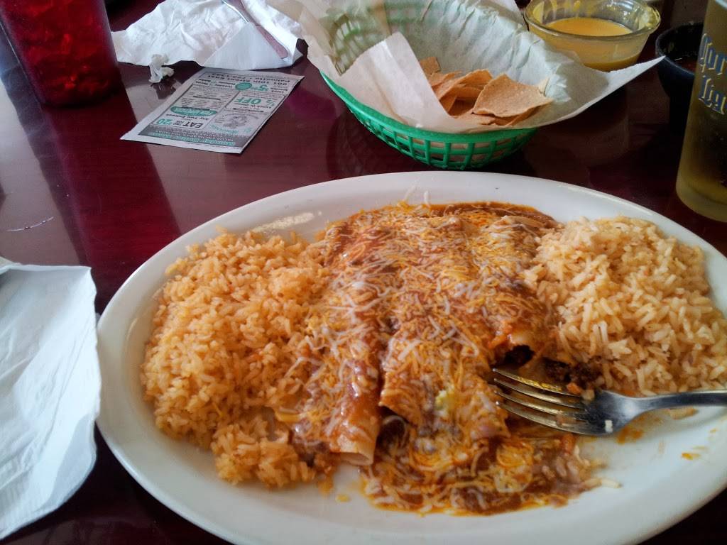 El Molcajetes | restaurant | 901 10th St E, Palmetto, FL 34221, USA | 9417231333 OR +1 941-723-1333