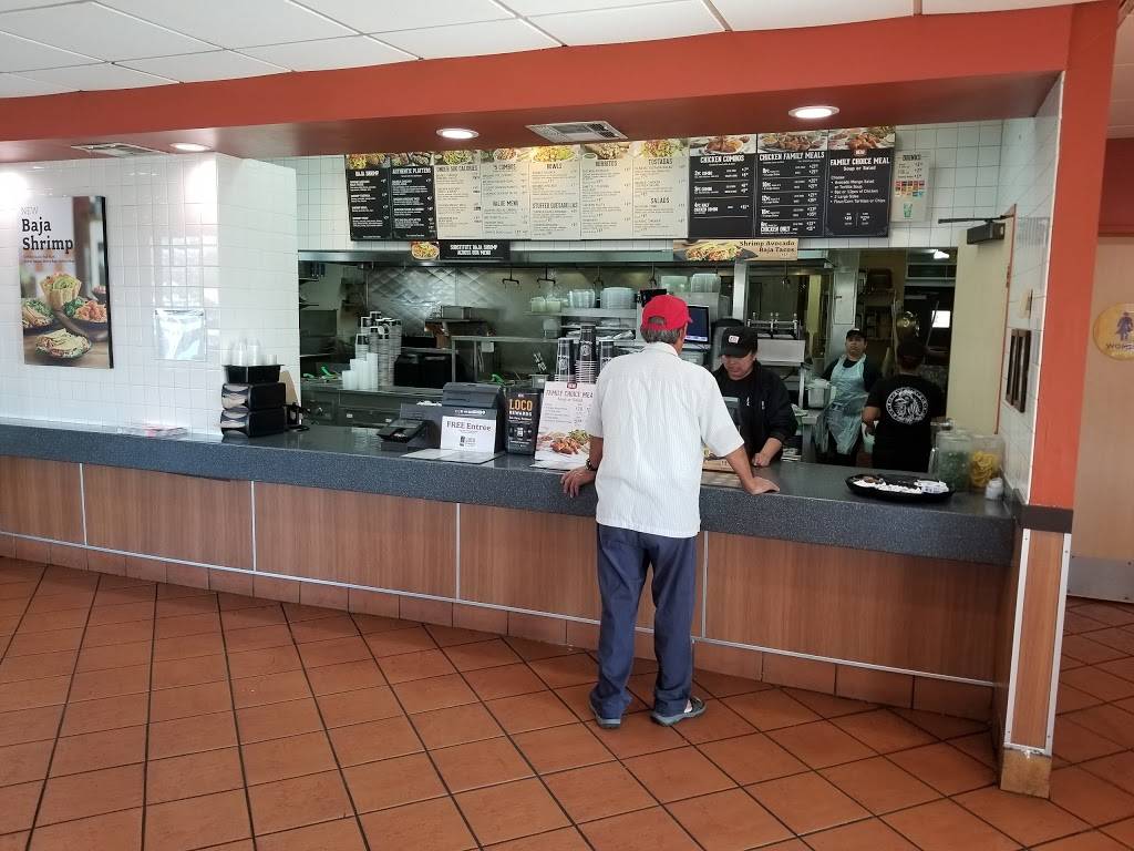 El Pollo Loco | restaurant | 33953 Doheny Park Rd, San Juan Capistrano, CA 92675, USA | 9492482554 OR +1 949-248-2554