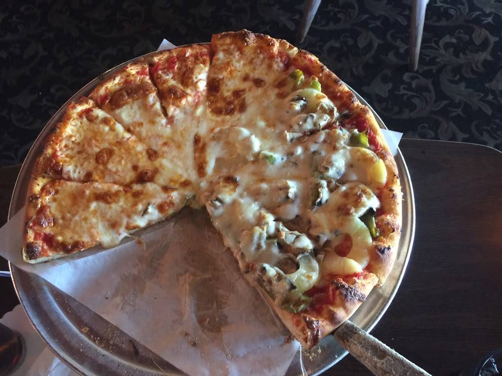 Lido Pizza | restaurant | 15232 Victory Blvd, Van Nuys, CA 91411, USA | 8187812551 OR +1 818-781-2551