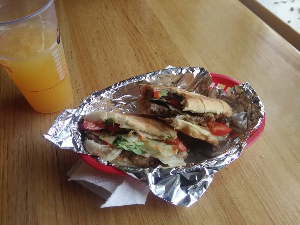 Caribbean Grille | restaurant | 91 Weir St, Taunton, MA 02780, USA | 5088228000 OR +1 508-822-8000