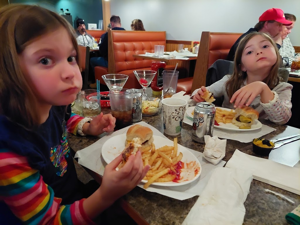 Scootic In Restaurant | restaurant | 70 Penobscot Ave, Millinocket, ME 04462, USA | 2077234566 OR +1 207-723-4566