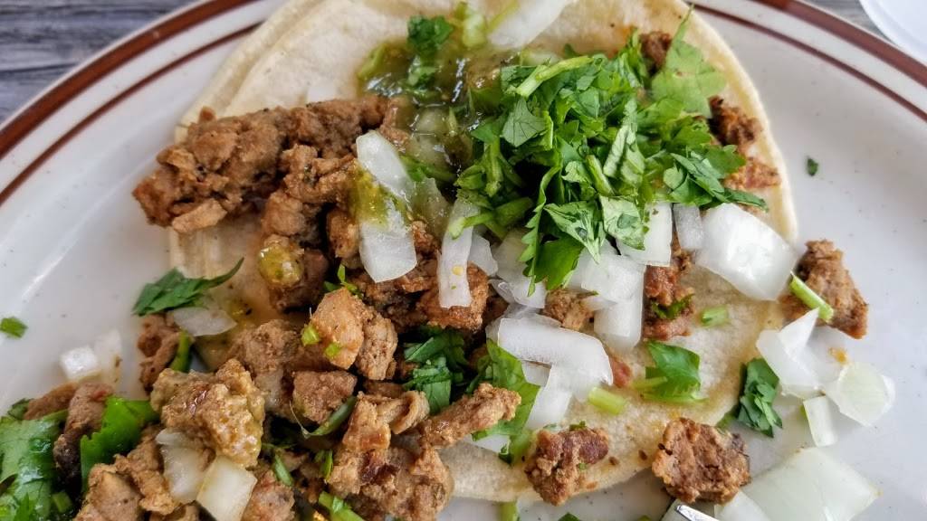 Mission Burrito | restaurant | 23640 Victory Blvd, Woodland Hills, CA 91367, USA | 8187106666 OR +1 818-710-6666