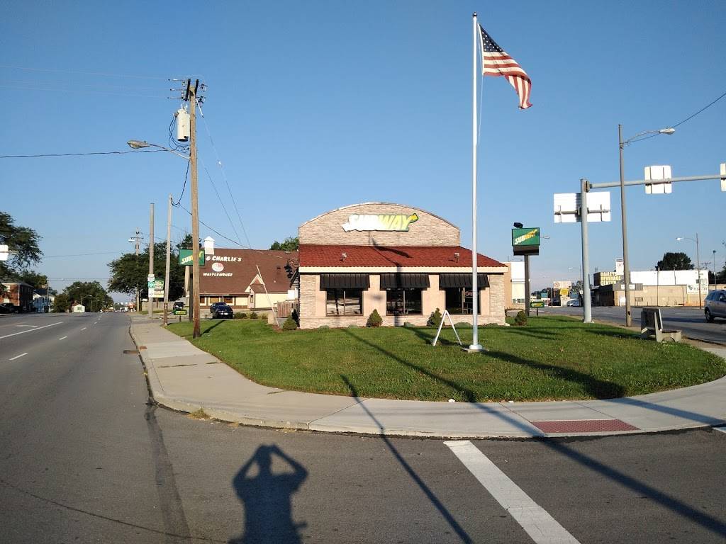 Subway | restaurant | 4011 Monroe St, Toledo, OH 43606, USA | 4194730836 OR +1 419-473-0836