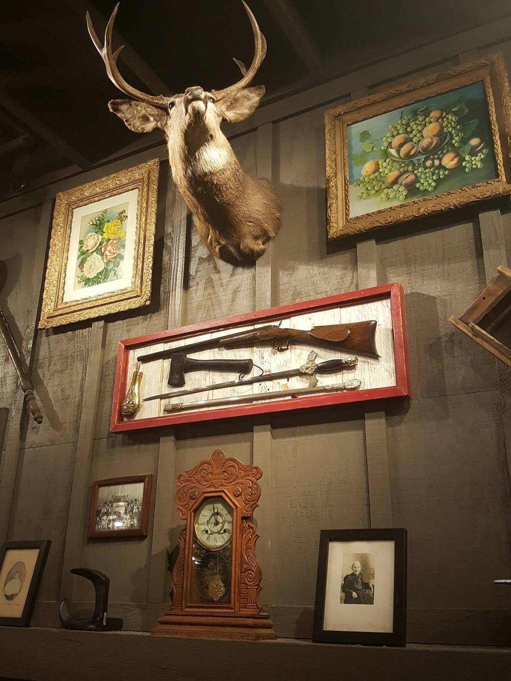 Cracker Barrel Old Country Store | restaurant | 592 18th Ave N, Columbus, MS 39705, USA | 6622437615 OR +1 662-243-7615