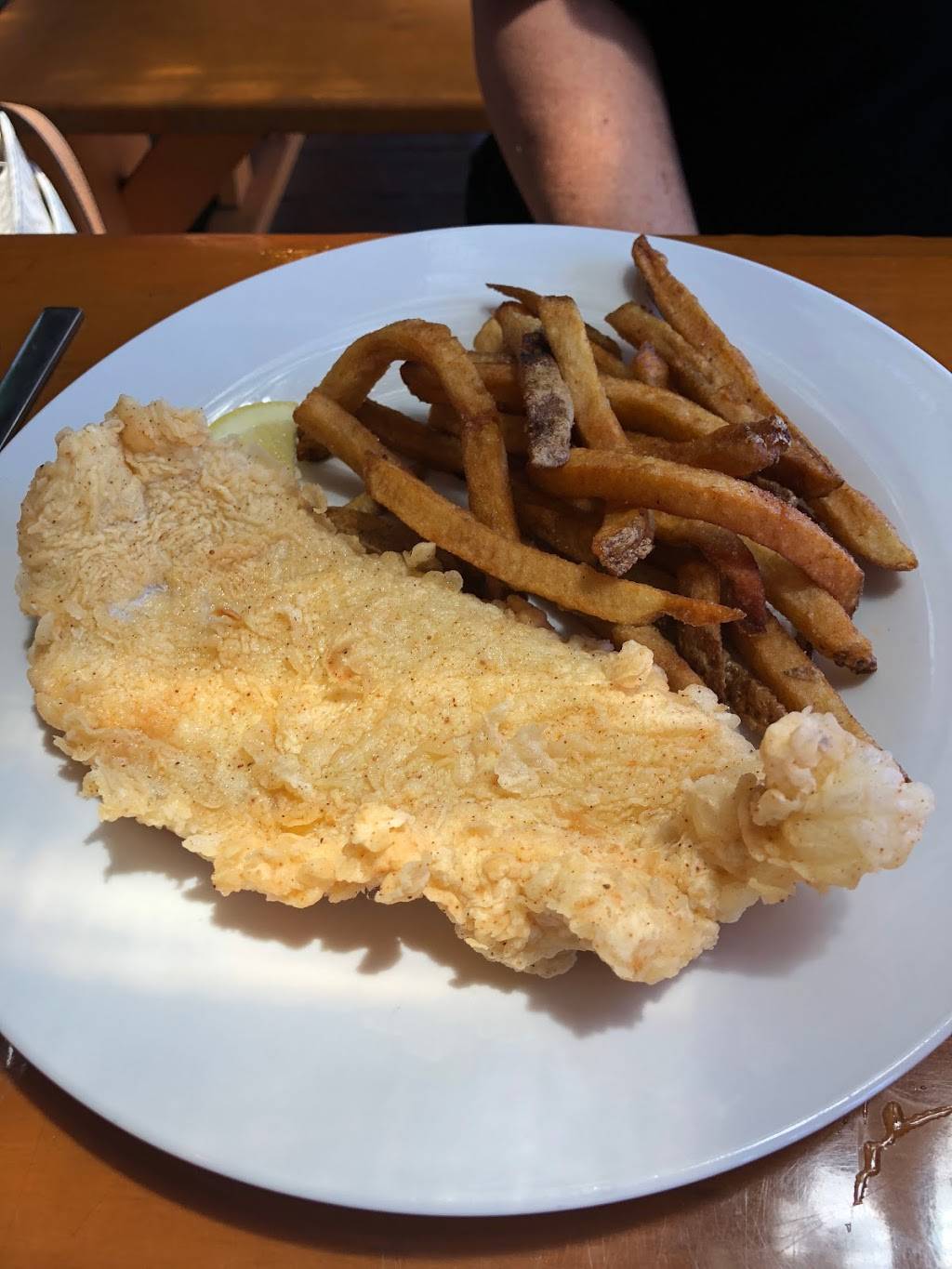 Buzzard Beach Bar & Grilll of NSB | restaurant | 114 Flagler Ave, New Smyrna Beach, FL 32169, USA | 3869573844 OR +1 386-957-3844