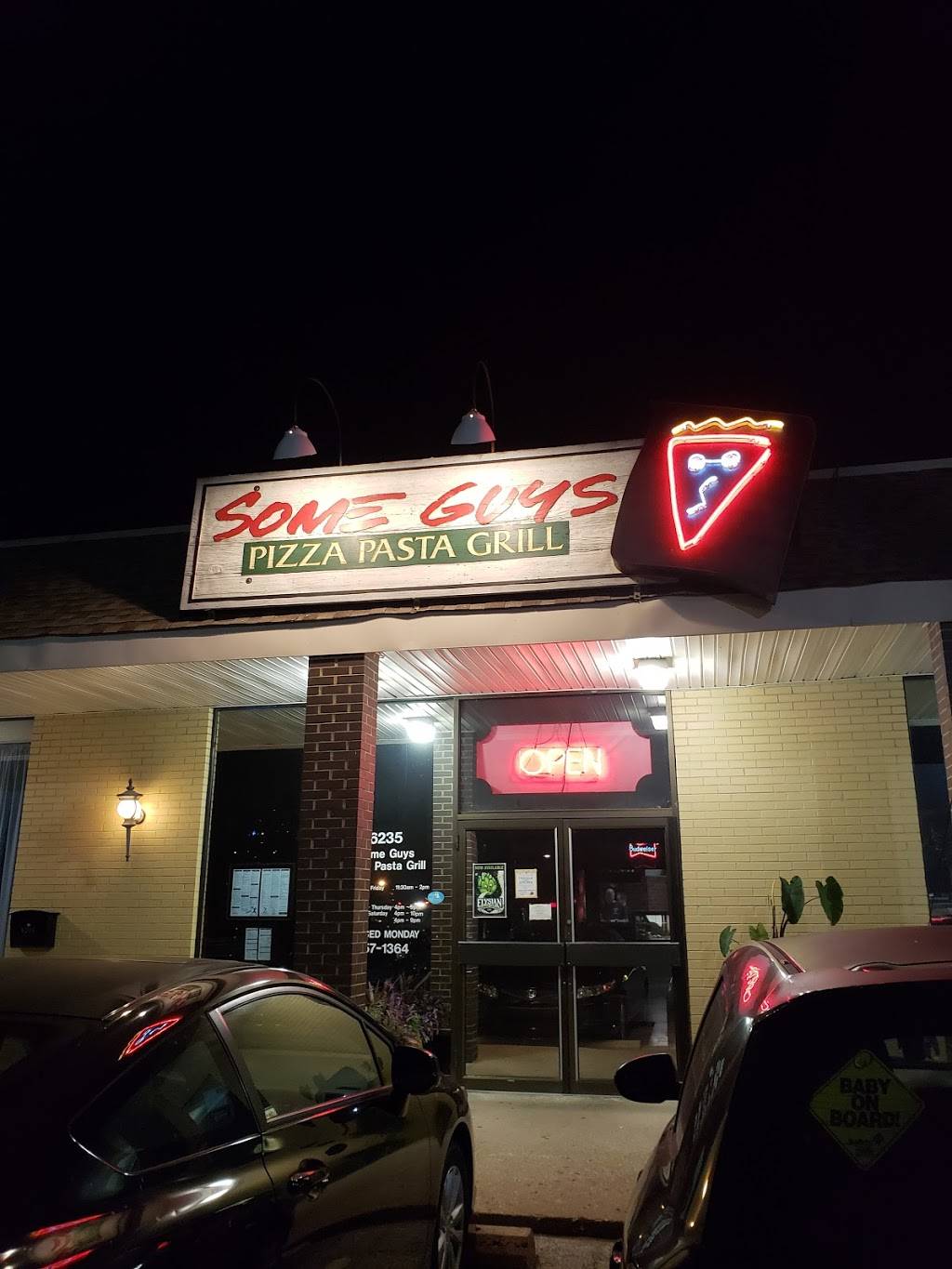 Some Guys | restaurant | 6235 Allisonville Rd, Indianapolis, IN 46220, USA | 3172571364 OR +1 317-257-1364