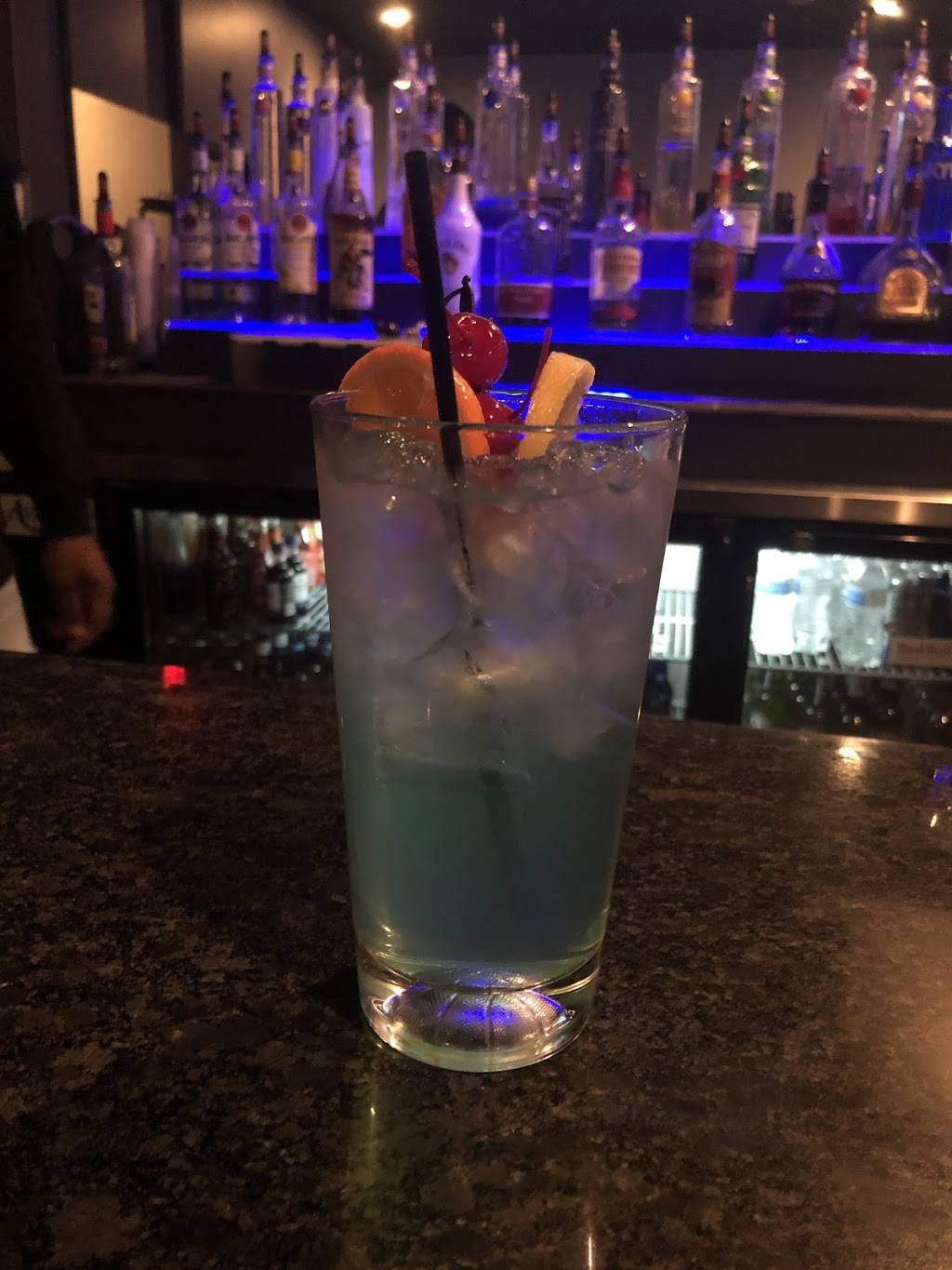 Meet and Greet Bar & Grill | restaurant | 4629 W 130th St, Cleveland, OH 44135, USA | 2163312834 OR +1 216-331-2834