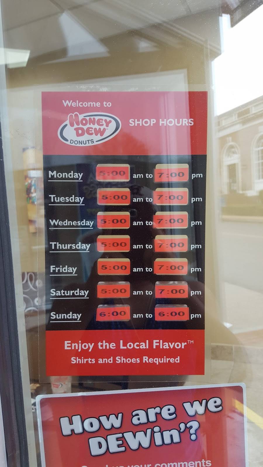 Honey Dew Donuts | bakery | 57 Center St, Middleborough, MA 02346, USA | 5089231167 OR +1 508-923-1167