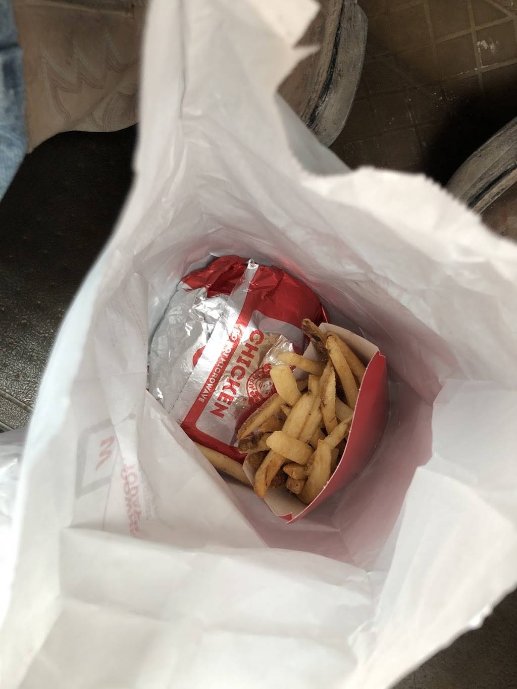 Wendys | restaurant | 9806 Fry Rd, Cypress, TX 77433, USA | 2817588815 OR +1 281-758-8815