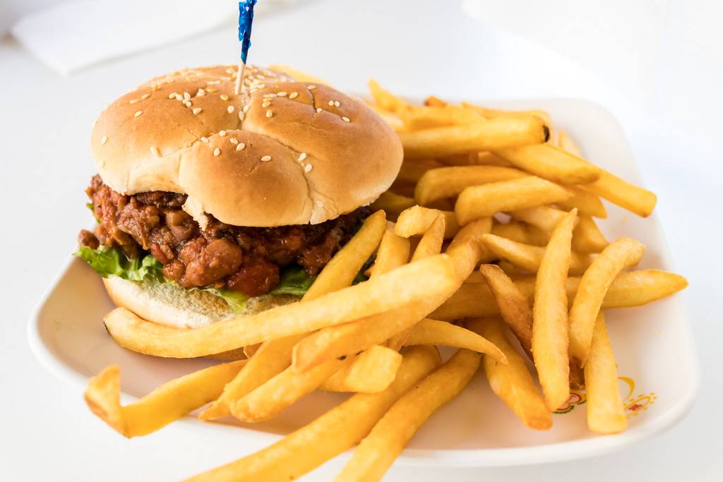 Loving Hut Glendale, AZ | restaurant | 3515 W Union Hills Dr, Glendale, AZ 85308, USA | 6029780393 OR +1 602-978-0393