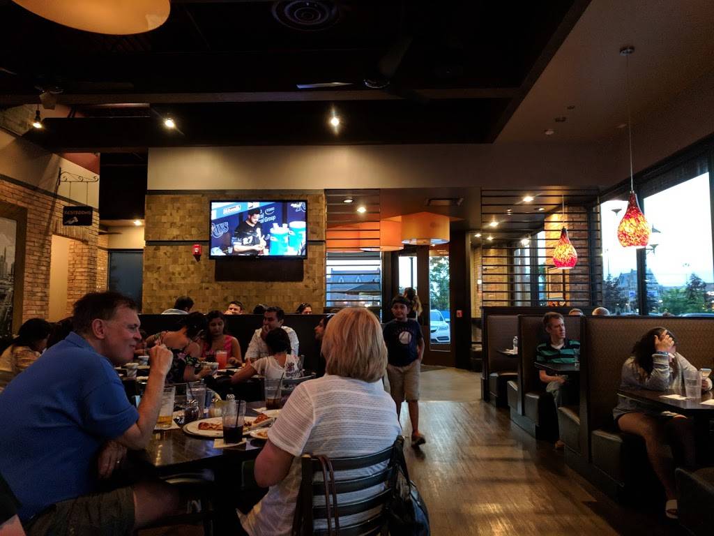 Georgios Chicago Pizzeria & Pub | restaurant | 100 W Higgins Rd, South Barrington, IL 60010, USA | 8478441988 OR +1 847-844-1988