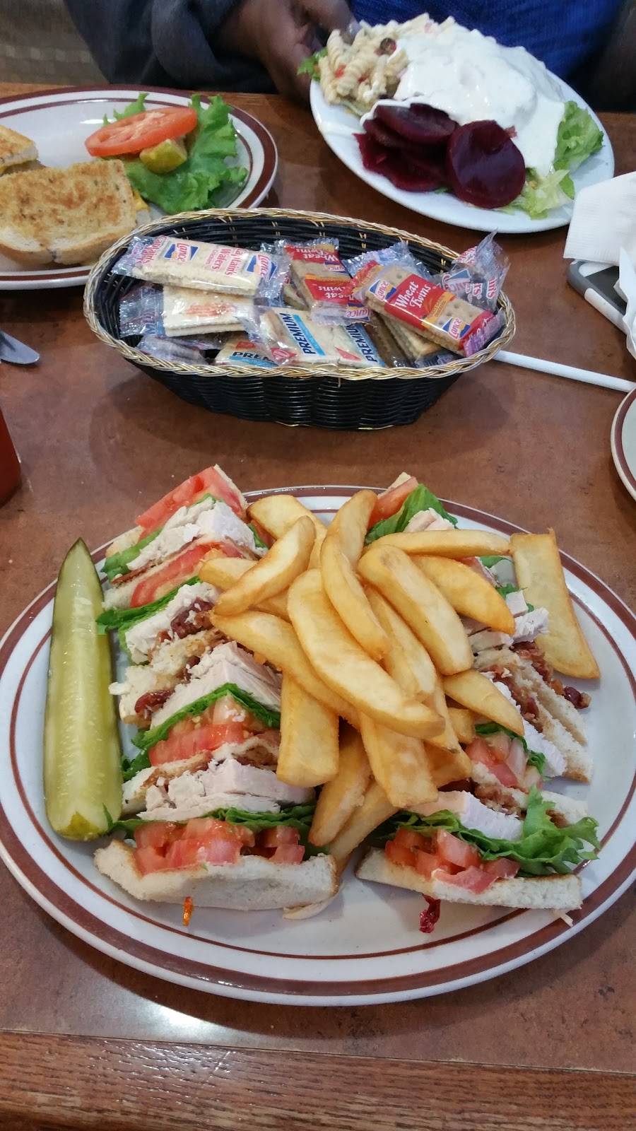 Urbana Garden Family Restaurant | restaurant | 810 W Killarney St, Urbana, IL 61801, USA | 2173281514 OR +1 217-328-1514