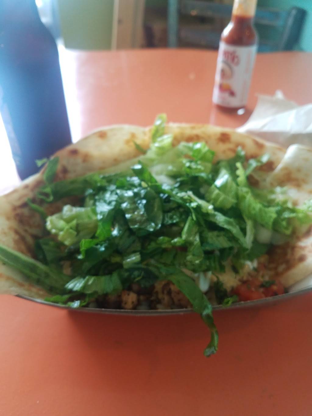 Las Olas Taqueria | restaurant | 356 Lafayette Rd, Hampton, NH 03842, USA | 6039674880 OR +1 603-967-4880