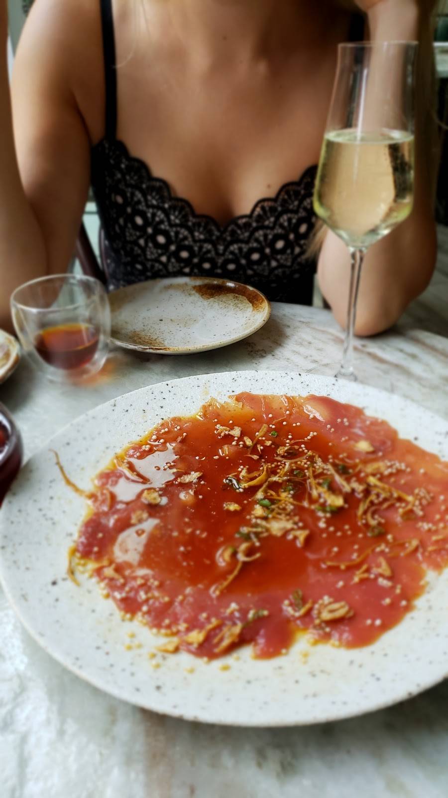 Tuna Bar | restaurant | 205 Race St, Philadelphia, PA 19106, USA | 2152388862 OR +1 215-238-8862