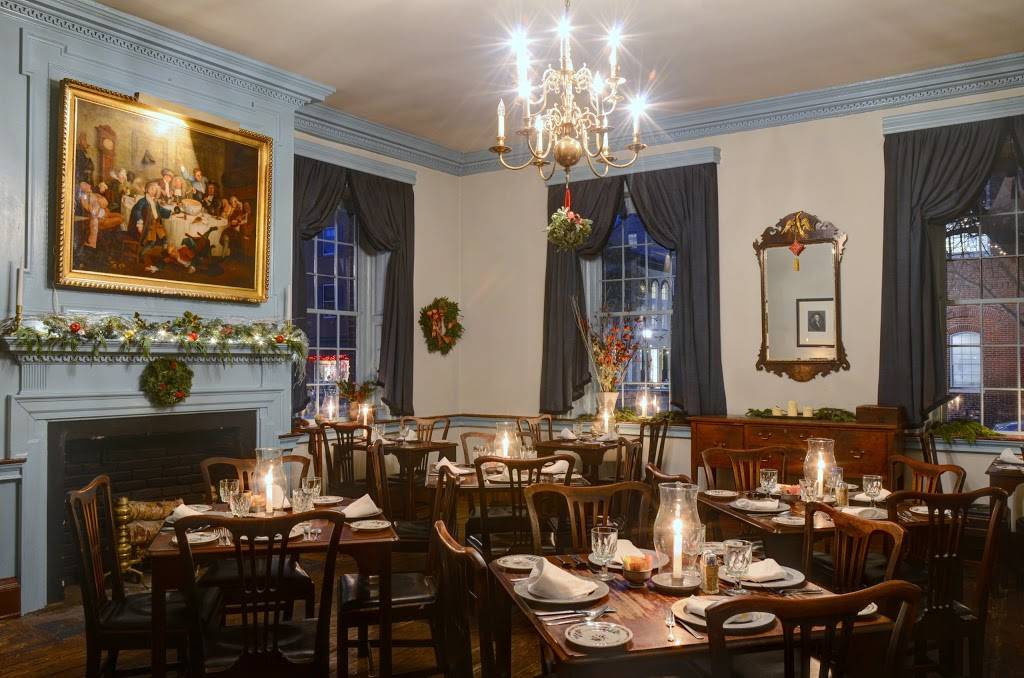 Gadsbys Tavern | restaurant | 138 N Royal St, Alexandria, VA 22314, USA | 7035481288 OR +1 703-548-1288