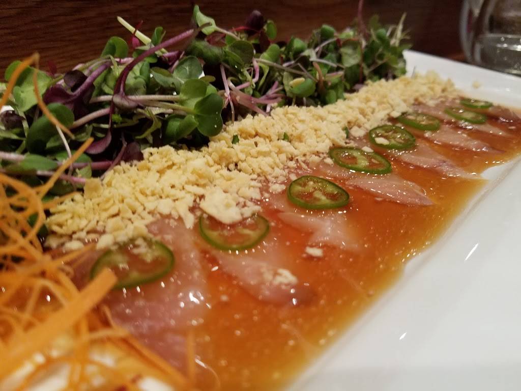 Red Lantern Sushi & Asian Kitchen | restaurant | 9 W Mill Rd, Long Valley, NJ 07853, USA | 9088677486 OR +1 908-867-7486