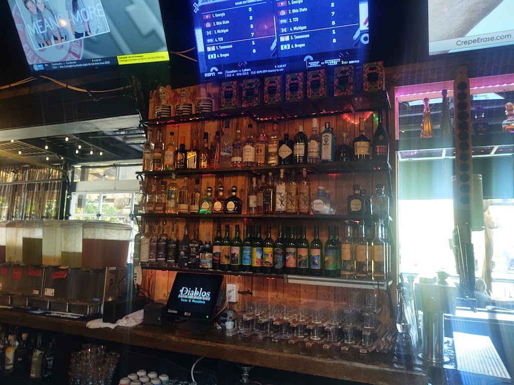 Diablos Tacos & Mezcalería | restaurant | 300 President Clinton Ave, Little Rock, AR 72201, USA | 5015002323 OR +1 501-500-2323