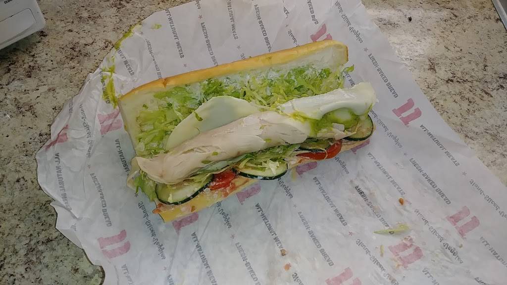Jimmy Johns | meal delivery | 17 W 63rd St, Kansas City, MO 64113, USA | 8166128720 OR +1 816-612-8720