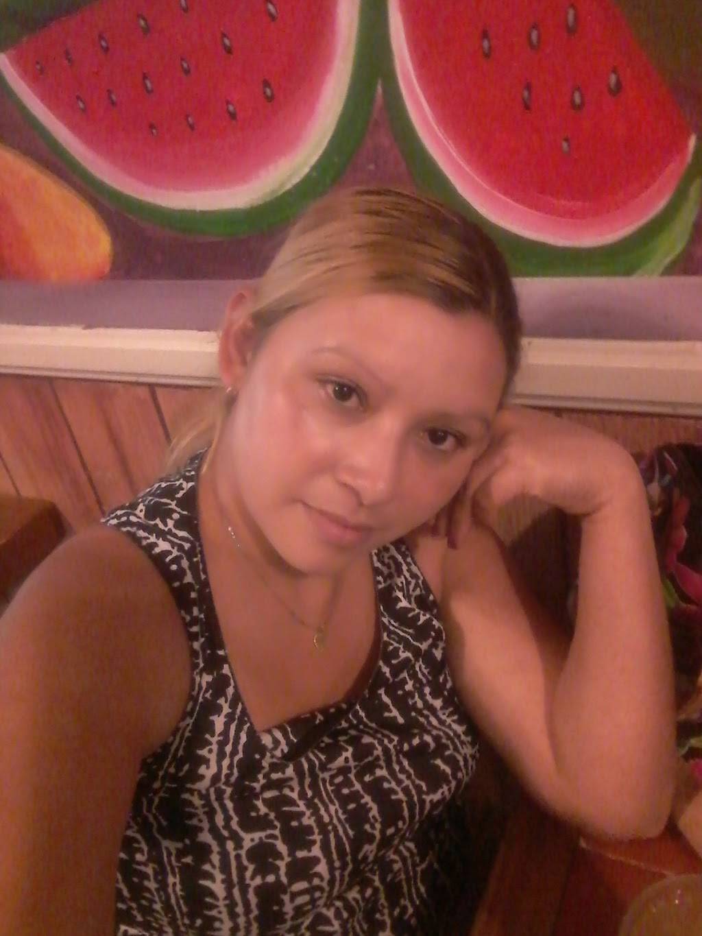 Mi sombrero azul | restaurant | 20043 Vanowen St, Winnetka, CA 91306, USA | 8187129506 OR +1 818-712-9506