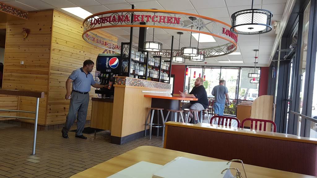 Popeyes Louisiana Kitchen | restaurant | 20690 NW 2nd Ave, Miami, FL 33169, USA | 3056533440 OR +1 305-653-3440