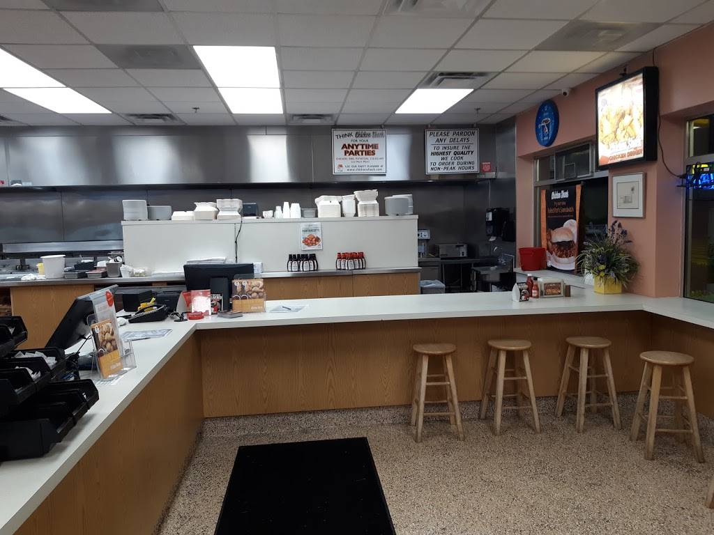 Chicken Shack Royal Oak 11 Mile | meal takeaway | 1320 E Eleven Mile Rd, Royal Oak, MI 48067, USA | 2485415100 OR +1 248-541-5100