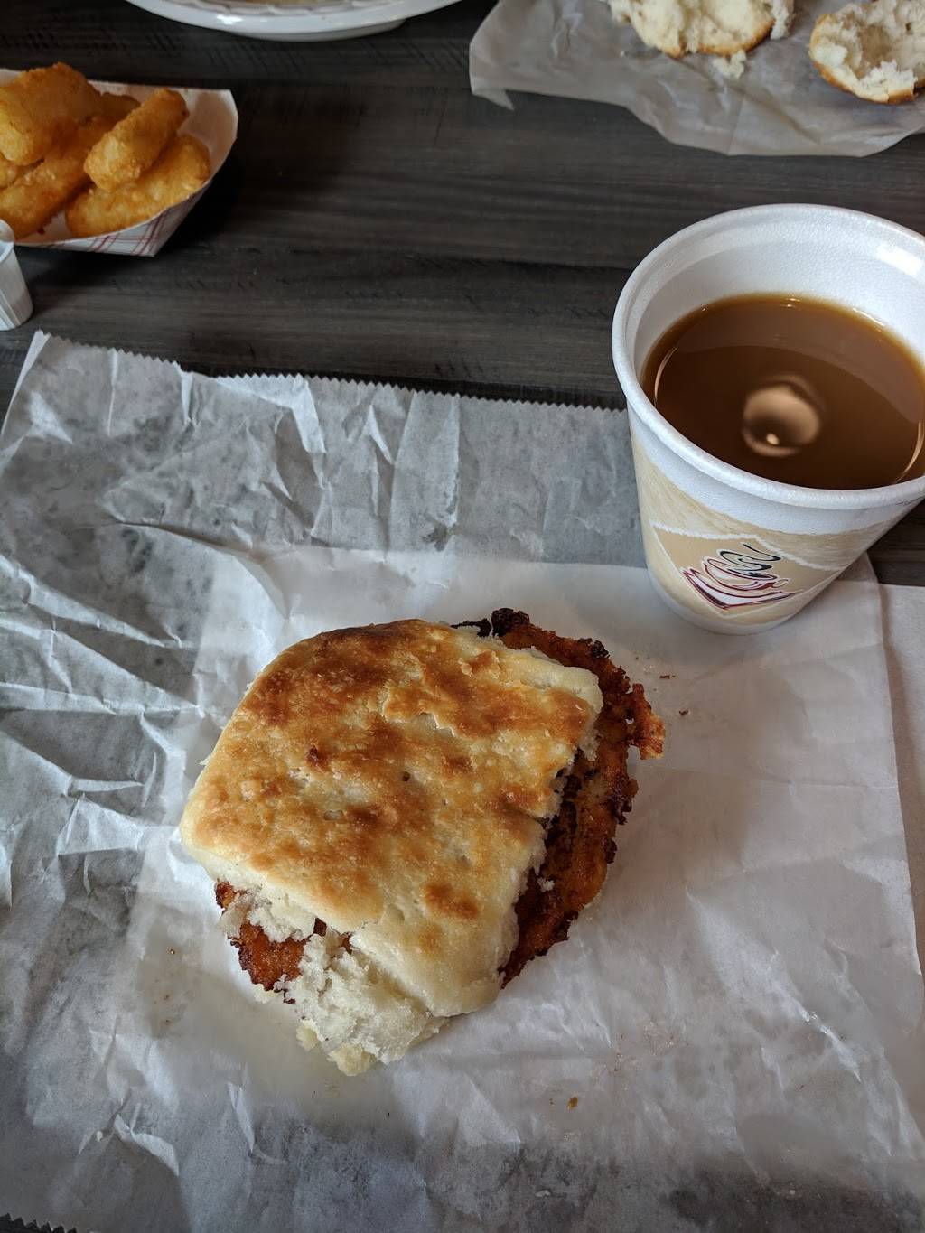 Country BBQ | restaurant | 2928 N Main St, High Point, NC 27265, USA | 3368860160 OR +1 336-886-0160