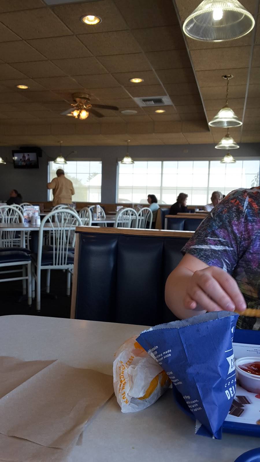 Culvers | restaurant | 1915 S Marquette Rd, Prairie du Chien, WI 53821, USA | 6083265360 OR +1 608-326-5360