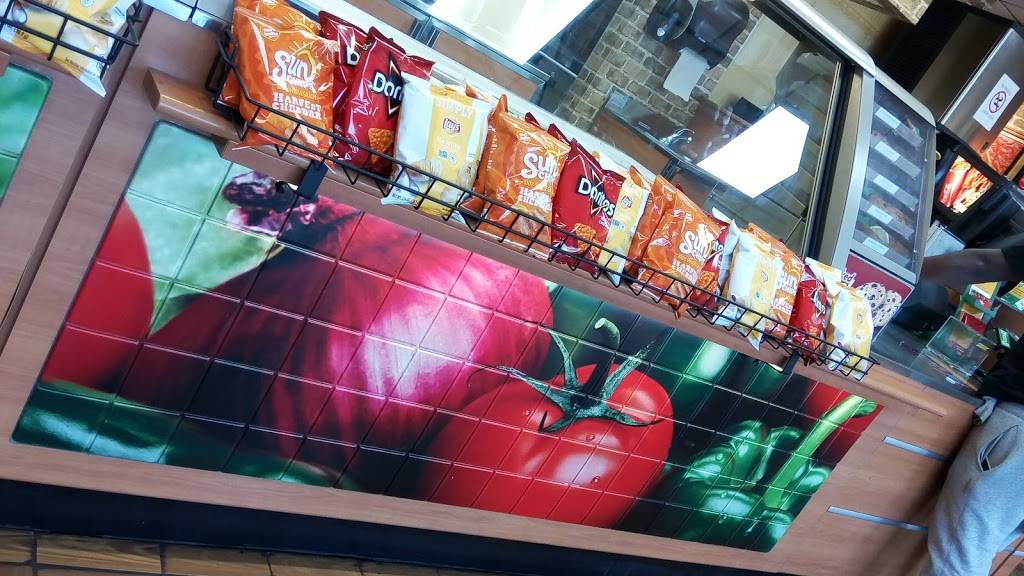 Subway Restaurants | restaurant | 200 N Highland Ave, Baltimore, MD 21224, USA | 4102761270 OR +1 410-276-1270