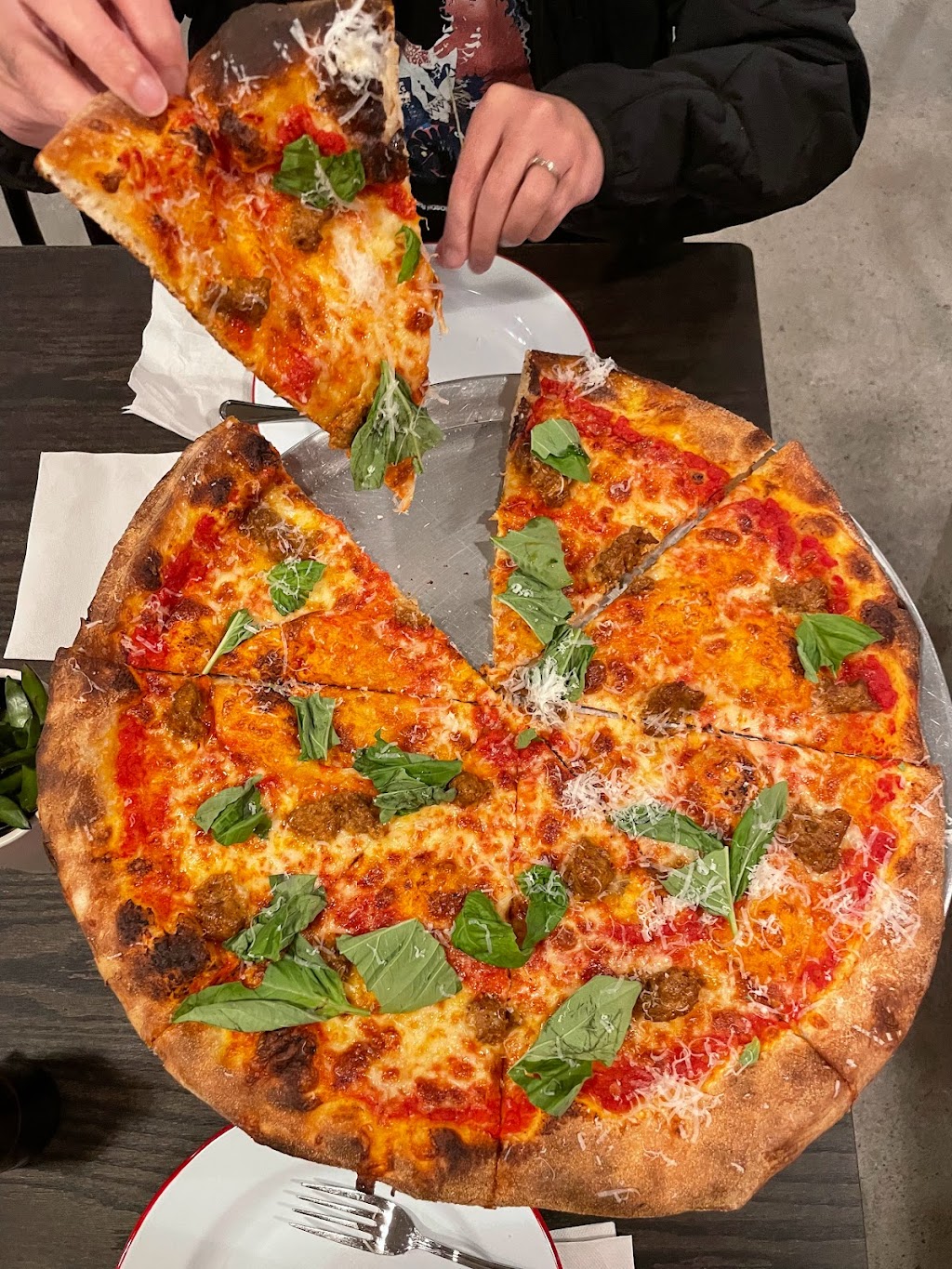 Acre Pizza, Cotati, CA | restaurant | 8175 Gravenstein Hwy, Cotati, CA 94931, USA | 7075967802 OR +1 707-596-7802