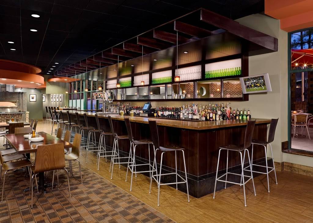 Hearth Pizza Tavern | restaurant | 5992 Roswell Rd NE, Sandy Springs, GA 30328, USA | 4042525378 OR +1 404-252-5378